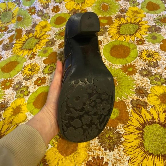 Y2K Mudd Chunky Brown Oxford Heels - Picture 4 of 4